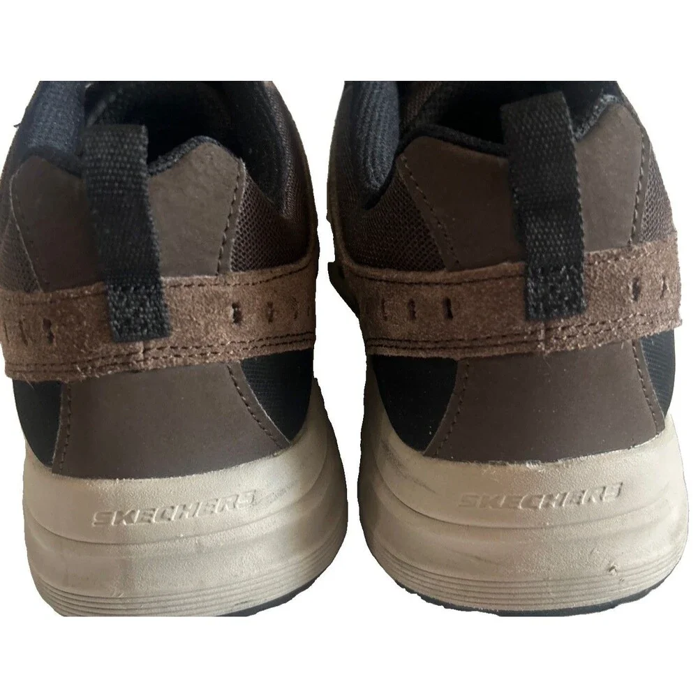 Skechers oak canyon